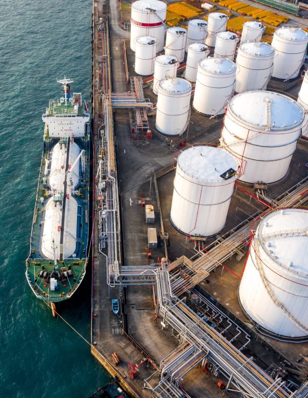 Crude Oil & Gas - Image 2
